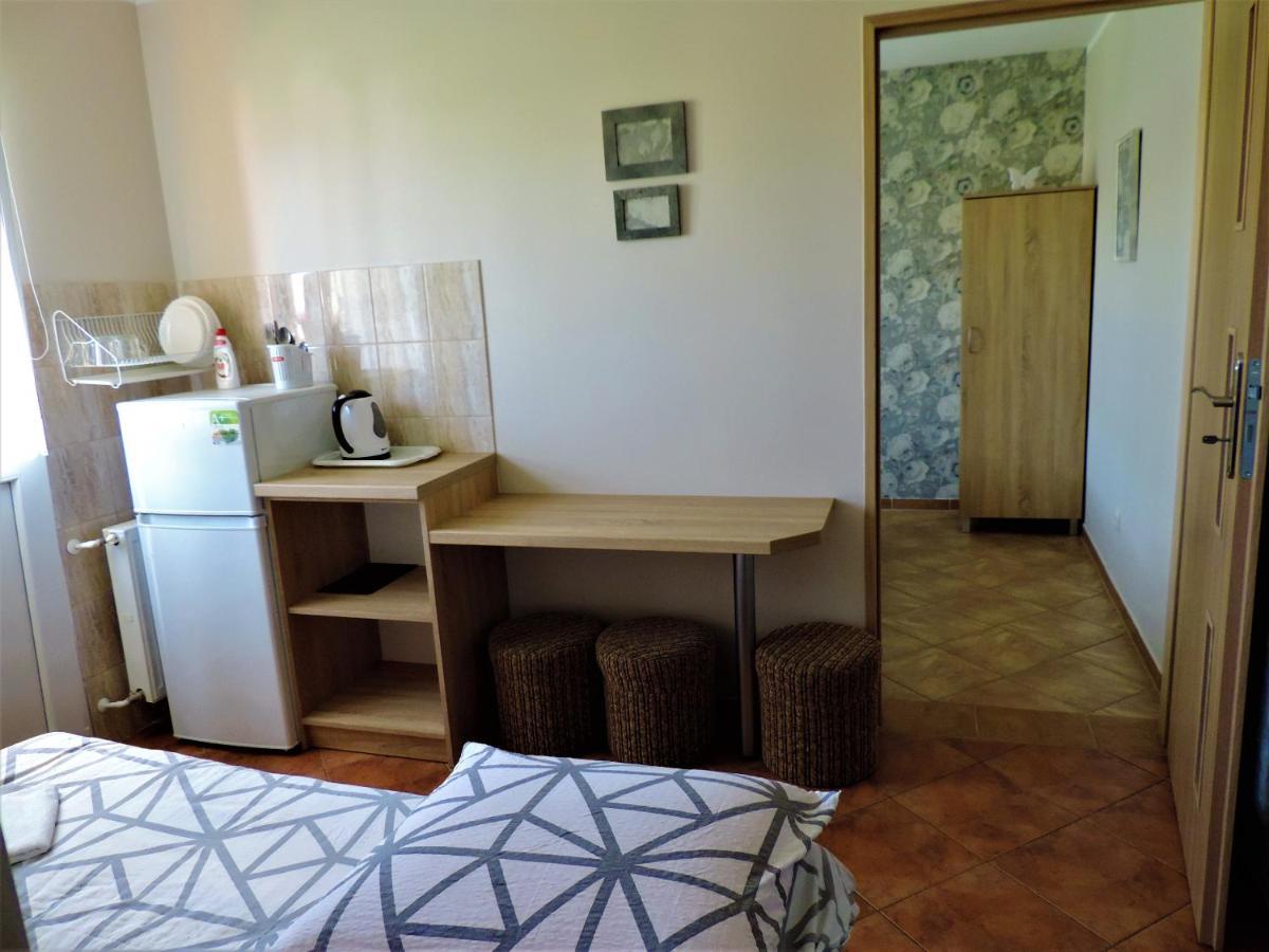 Jacek I Agatka Pension Ustka Buitenkant foto