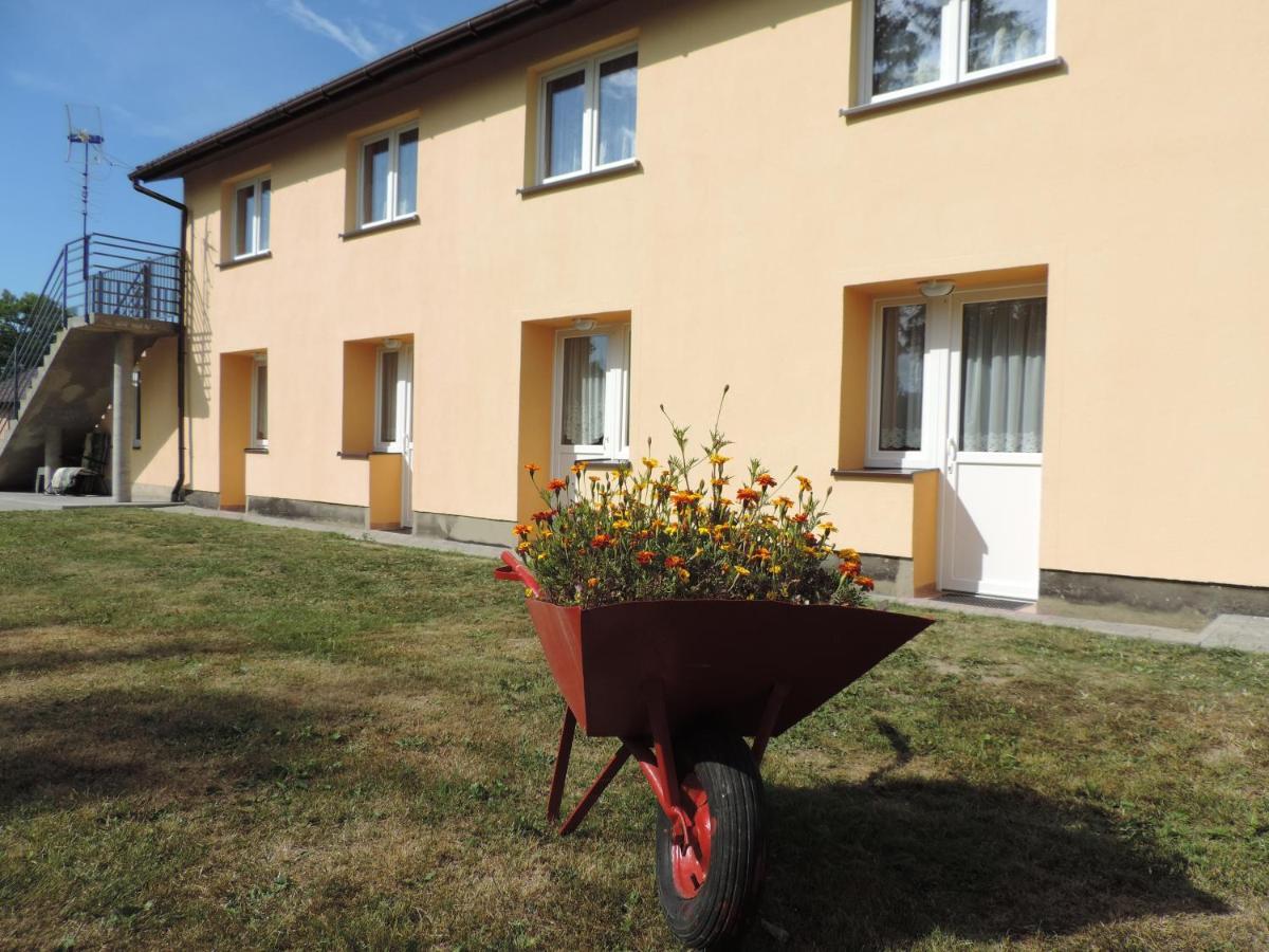 Jacek I Agatka Pension Ustka Buitenkant foto
