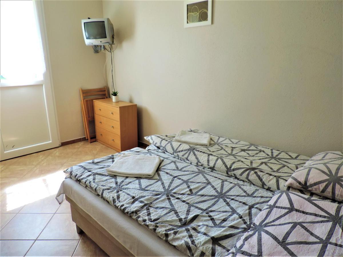 Jacek I Agatka Pension Ustka Buitenkant foto